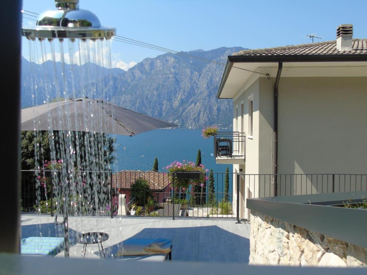Finestra Sul Lago Malcesine Apt Riva Exterior photo